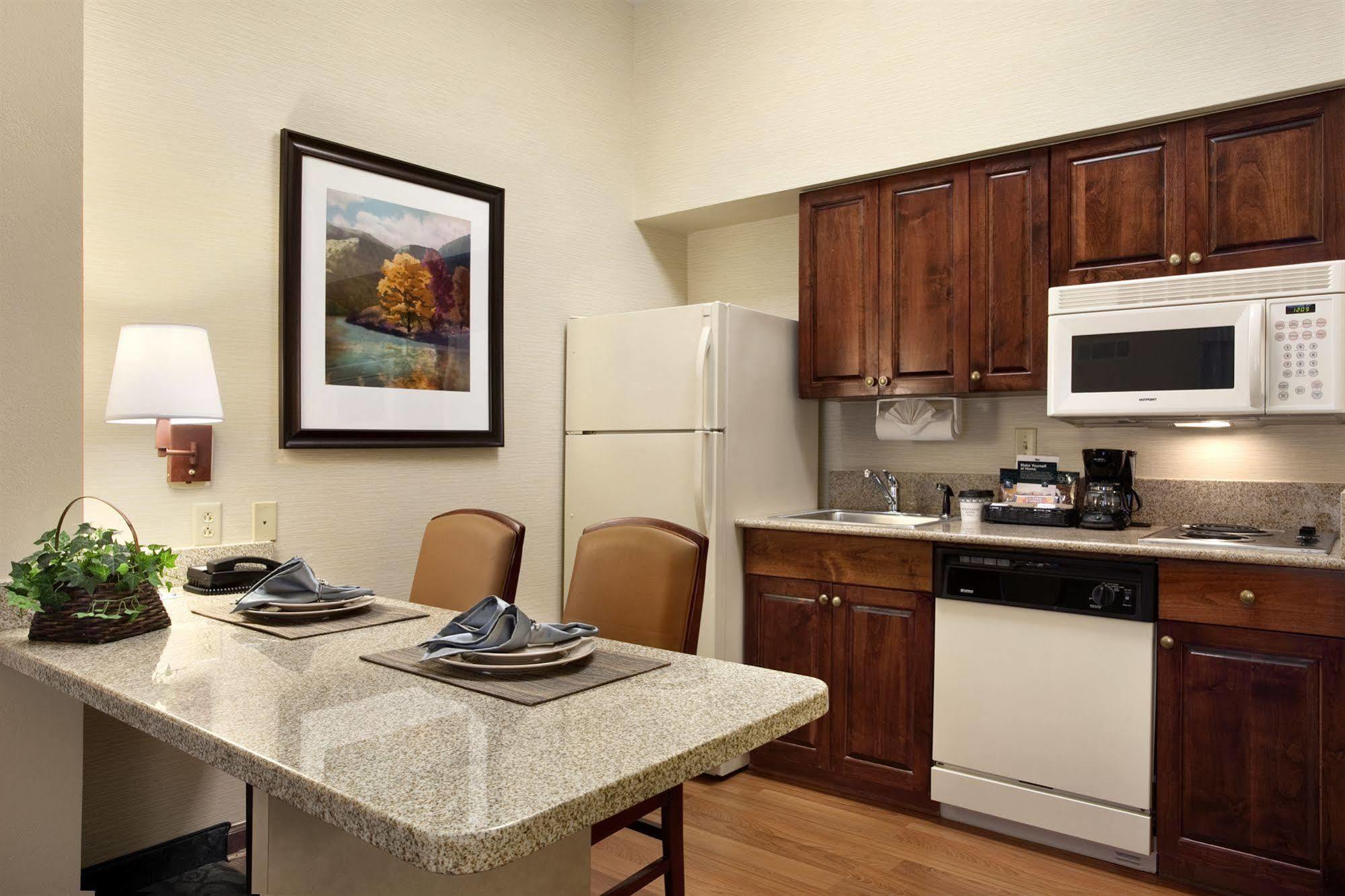 Homewood Suites Nashville Airport Exterior foto